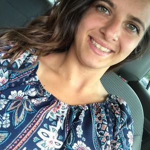 Meet your Posher, Angela